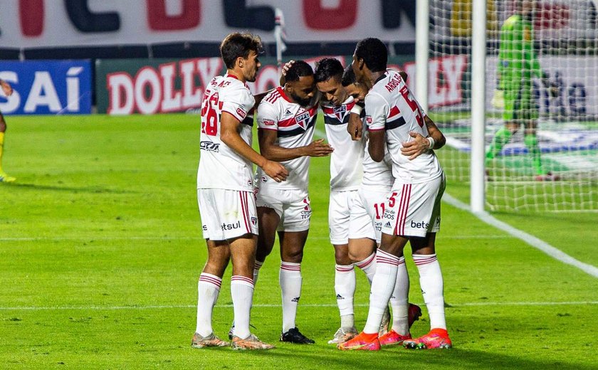 São Paulo passa fácil pelo Mirassol e faz final do Paulista com o Palmeiras