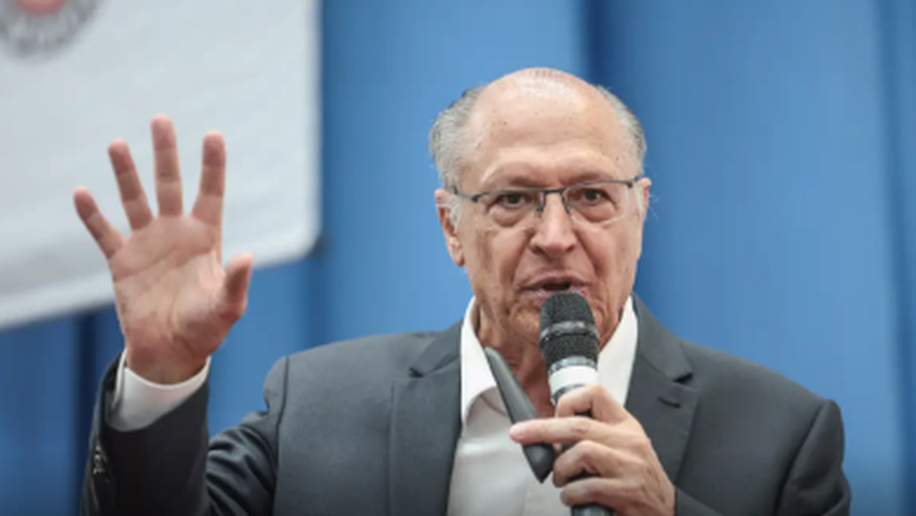 Alckmin anuncia regulamentação de salvaguardas em acordos comerciais