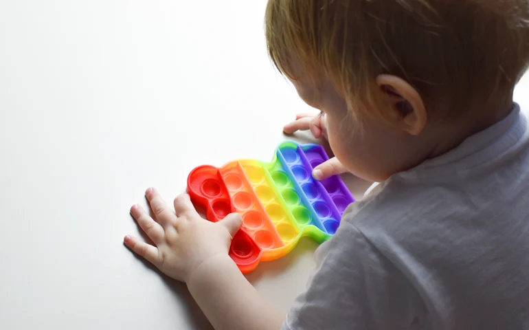 Brincar também é inclusão: Laramara reforça a importância do lúdico no Dia Mundial da Infância