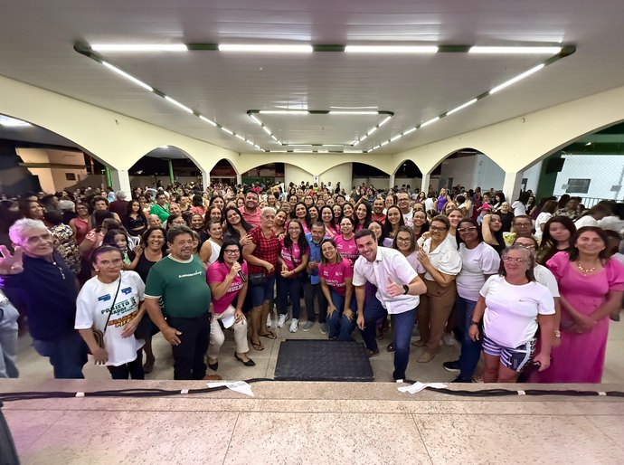 Allan Pierre reúne mais de 700 mulheres e anuncia que Benedito Bentes receberá uma nova clínica para crianças com TEA com a parceria de Alexandre Ayres