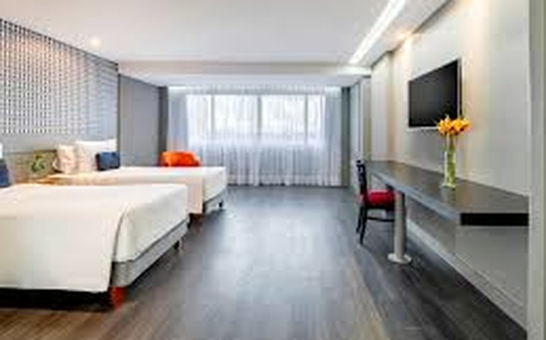 Cama queen, 17 m² e 'art déco': conheça quarto em hotel luxuoso onde brasileiro viveu cinco anos por US$ 200, em NY; veja fotos