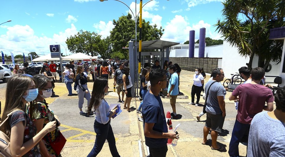 Enem 2023: prazo de inscrição inicia nesta segunda-feira / Foto: Foto: Marcelo Camargo/Agência Brasil