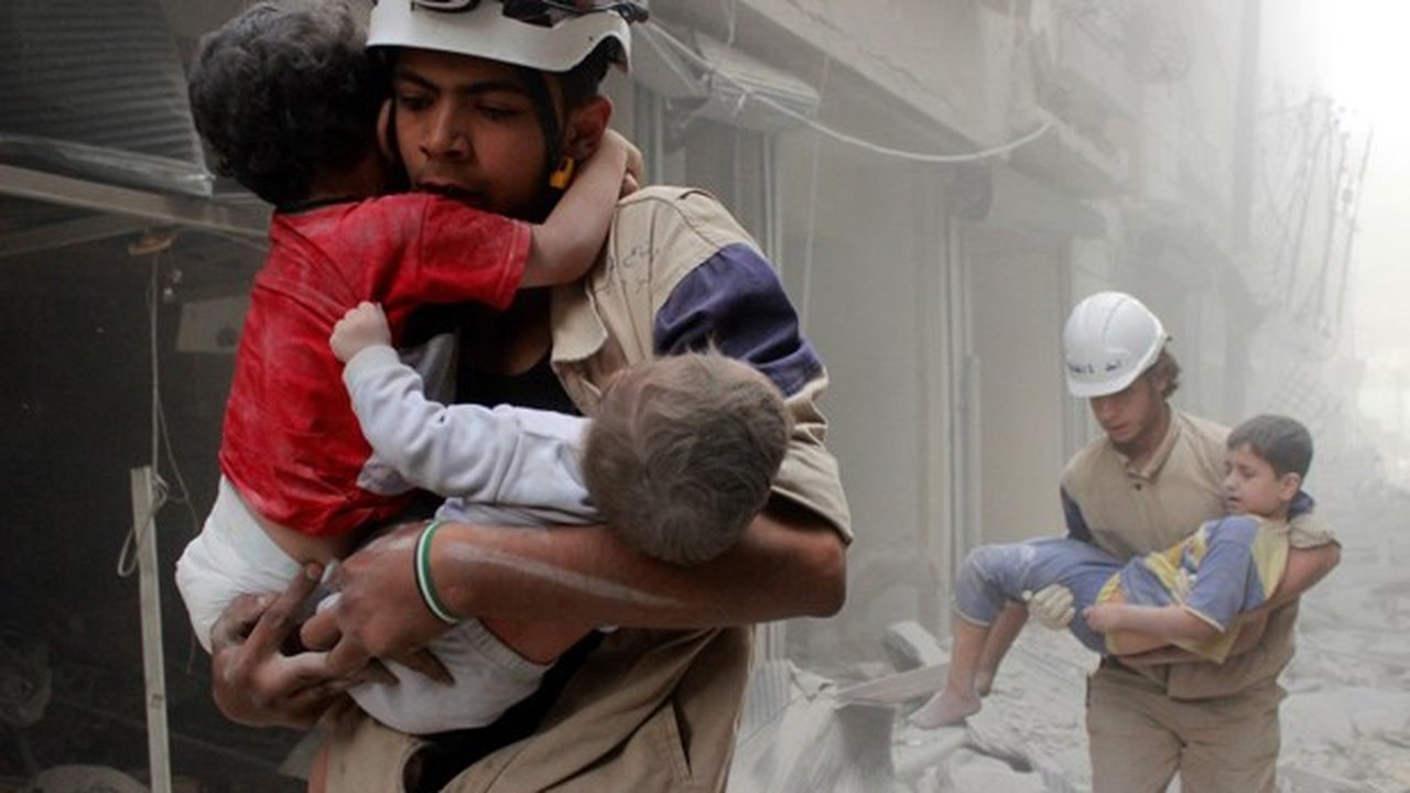 Ativistas denunciam bombardeios em Aleppo após fim da trégua