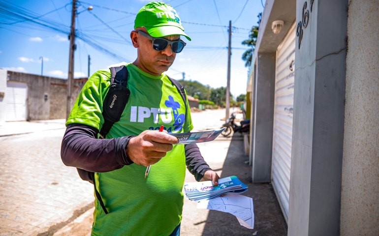 Mais prêmios: carnês do IPTU 2024 começam a ser entregues em Arapiraca