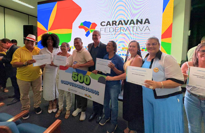 Ministério das Comunicações anuncia doação de 500 computadores durante a Caravana Federativa em Alagoas