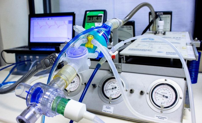 Equipamento é utilizado no tratamento de pacientes da covid-19