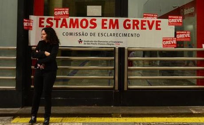Paralisação dos bancários começou no dia 6 de setembro (Crédito: Agência Brasil)