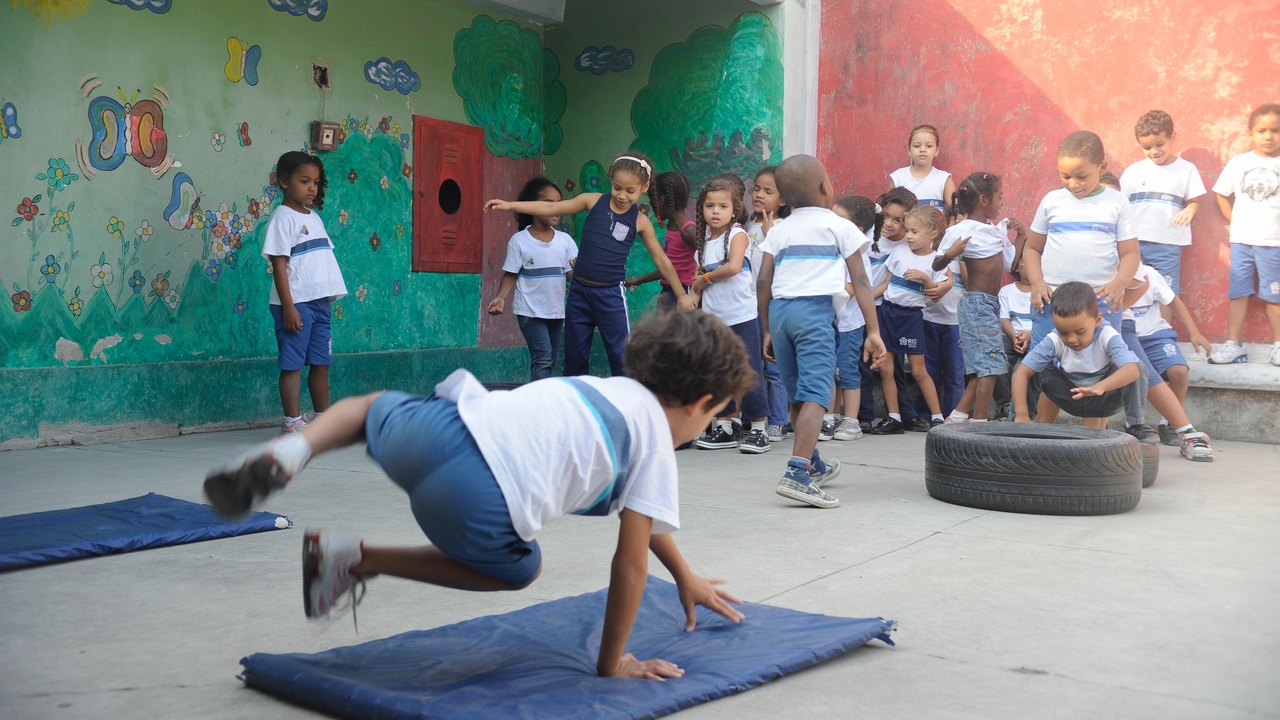 Escolas públicas têm até sábado para regularizar pendências com FNDE