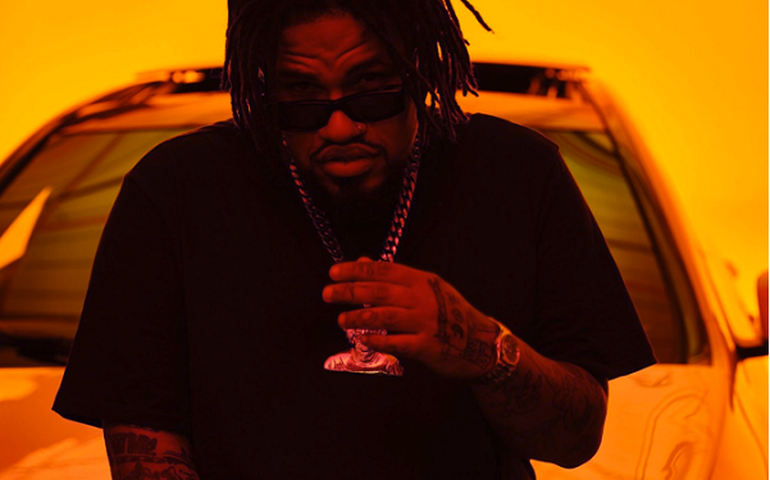 Luccas Carlos aposta no flow melódico de “Sei Lá”