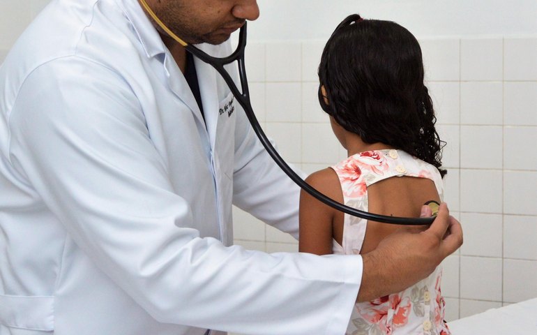  Ministério da Saúde e Sesau promovem capacitação sobre diagnóstico e atendimento clínico da Meningite 