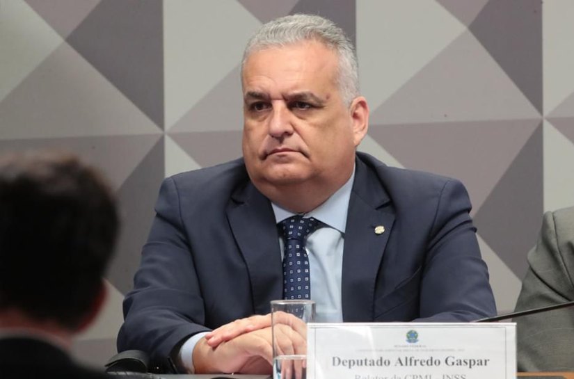 Alfredo Gaspar, como relator da CPMI do INSS, protocola projetos de lei que ampliam proteção a aposentados e pensionistas, além de garantirem fortalecimento das CPIs