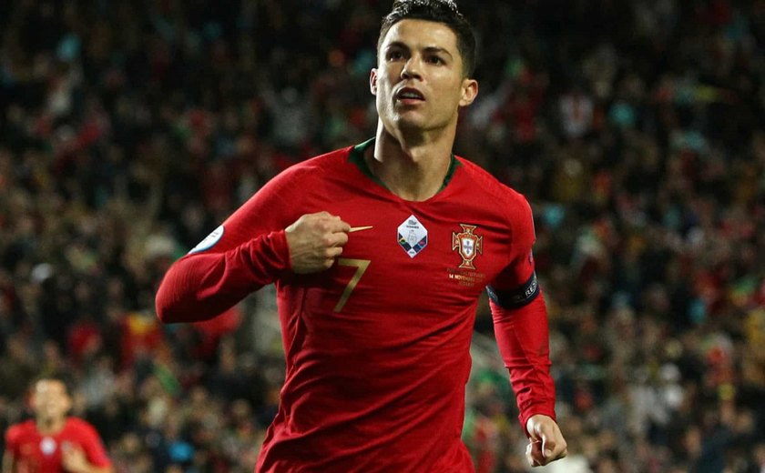 Cristiano Ronaldo lamenta a eliminação de Portugal: &#8216;Voltaremos mais fortes&#8217;