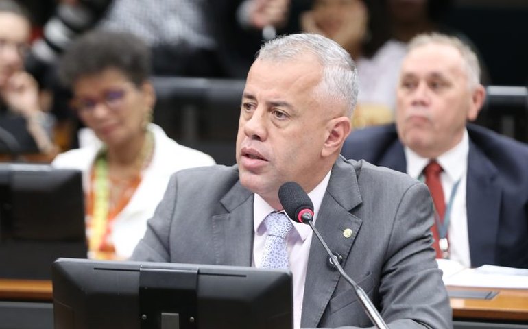 Projeto aprovado em comissão reverte ônus da prova em penhora de pequena propriedade rural