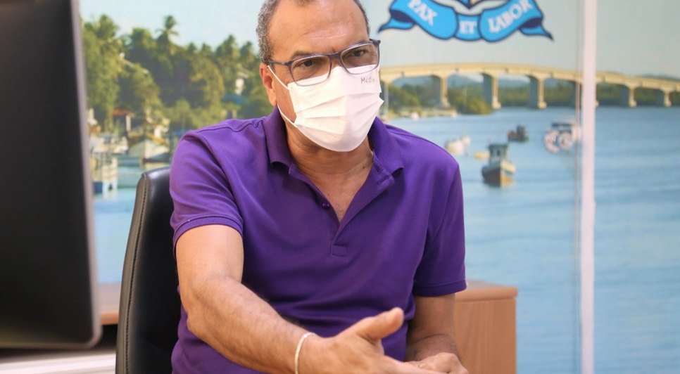Escritor e publicitário Carlos Cauê lança livro com reflexões acerca da pandemia em Aracaju / Foto: Foto: Marcelle Cristinne