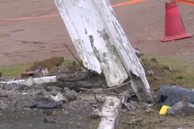 Motorista perde controle da direção, derruba poste e é preso em flagrante