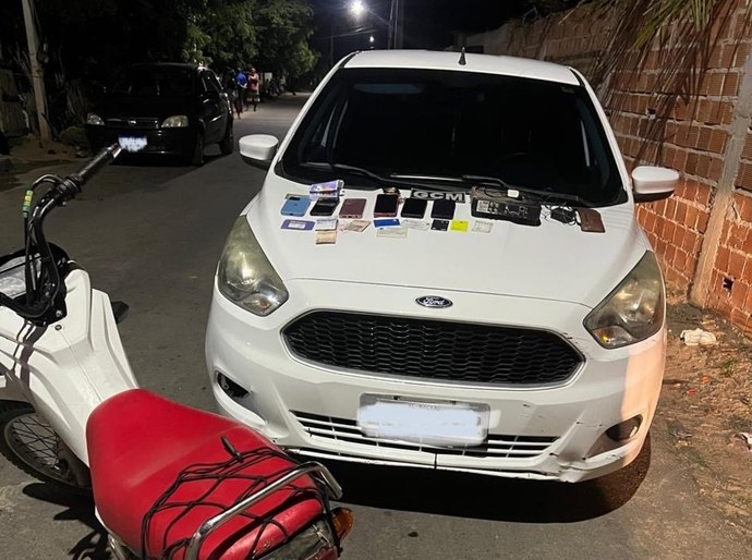 Polícia Civil prende quatro suspeitos de assaltos em Delmiro Gouveia