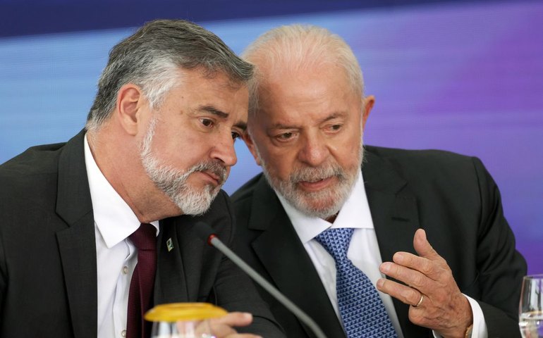 Trump deve ficar isolado com negacionismo climático, diz Pimenta