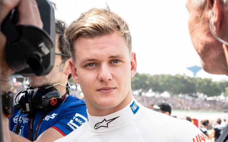 Toto Wolff indica que Mick Schumacher pode virar piloto reserva da Mercedes