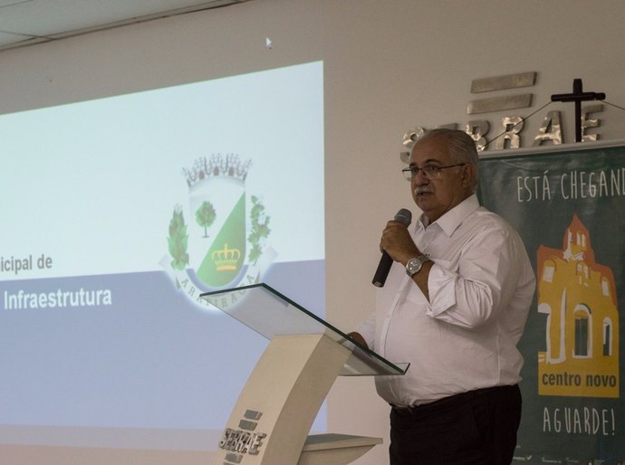 Teófilo vai transformar centro comercial de Arapiraca em shopping center a céu aberto