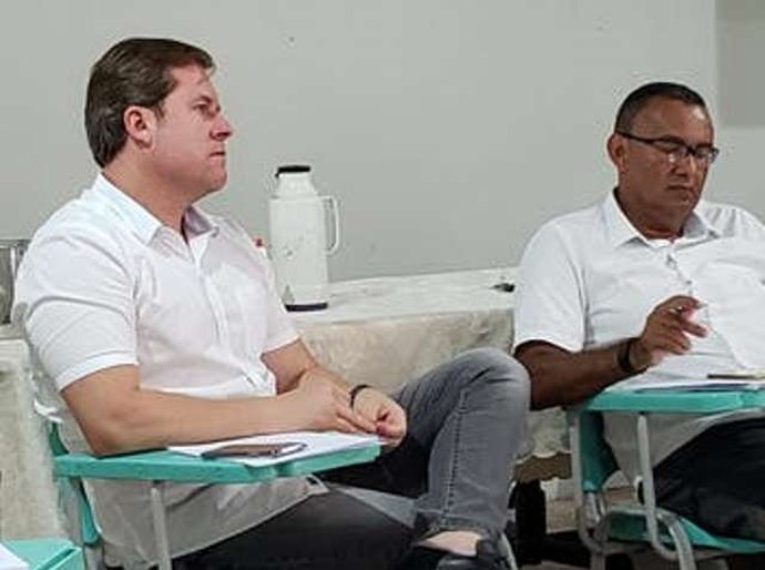 Marx se reúne com entidades e articula defesa da aposentadoria dos trabalhadores rurais
