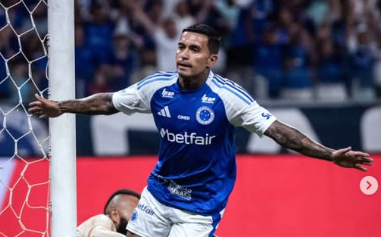 Após atrito com o técnico Leonardo Jardim, Dudu acerta rescisão contrato com o Cruzeiro