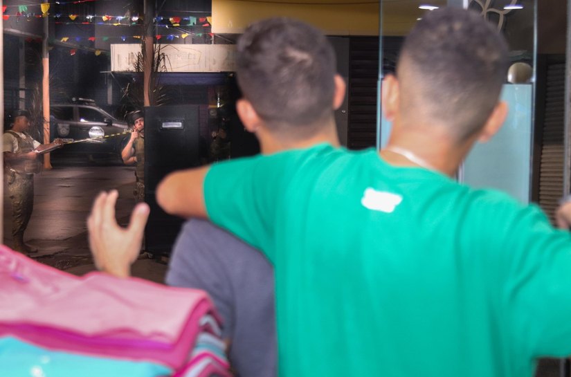 Bope simula crise com reféns no centro de Maceió durante curso de negociação policial