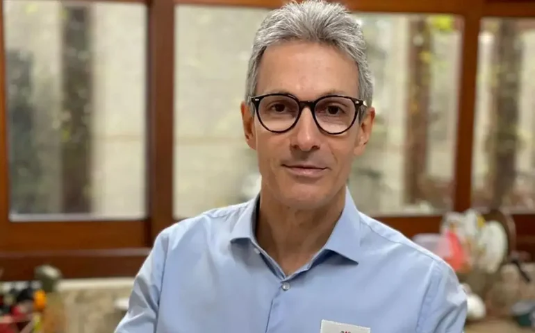 Zema é criticado por faltar a aniversário de Mariana, cidade que sofreu tragédia ambiental