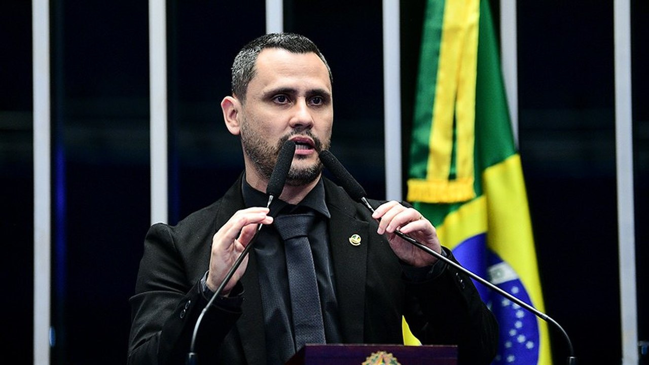 Cleitinho critica atuação de órgãos ambientais e regulatórios