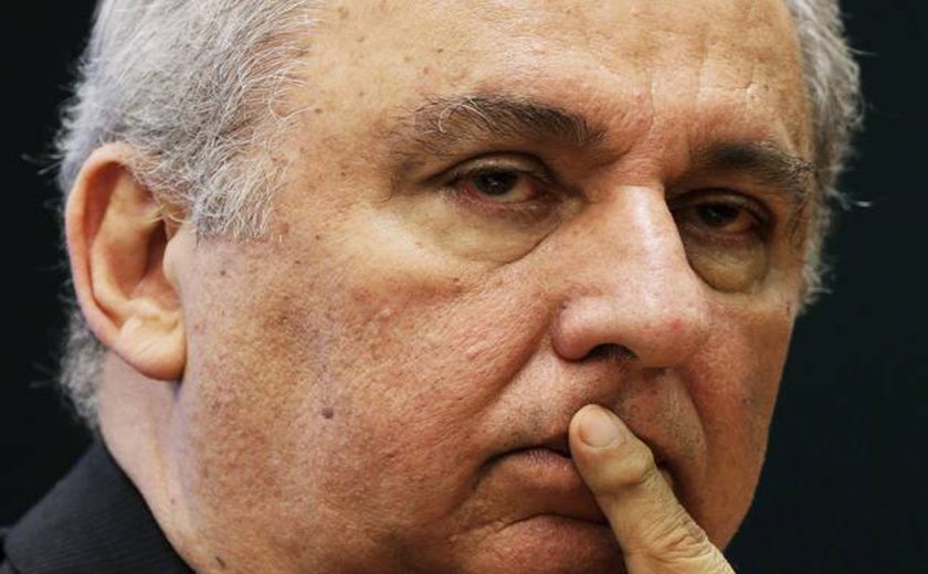 Sérgio Moro condena Bumlai e Cerveró em processo da Operação Lava Jato
