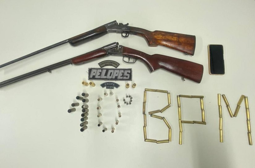 Armas de fogo e drogas são apreendidas pela PM em ações no Agreste