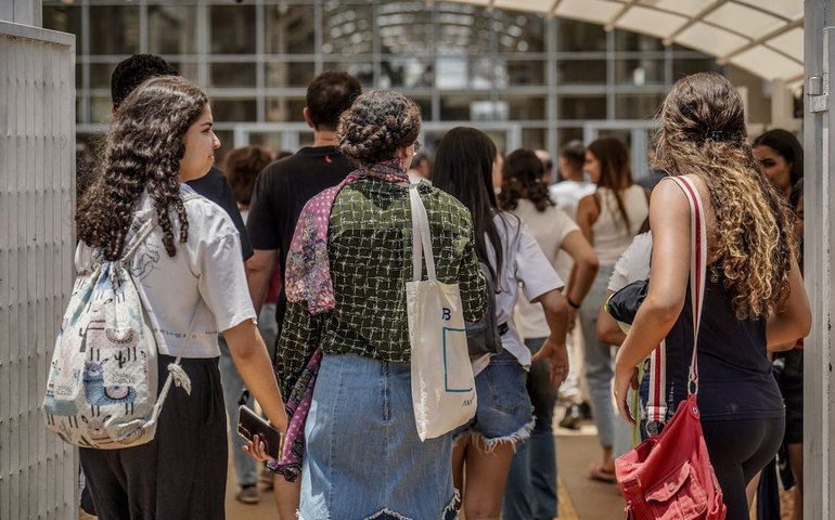 CNU 2025: nova portaria autoriza nomeação de 172 aprovados
