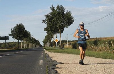 Brasileiro cruza a Europa correndo em campanha contra a obesidade