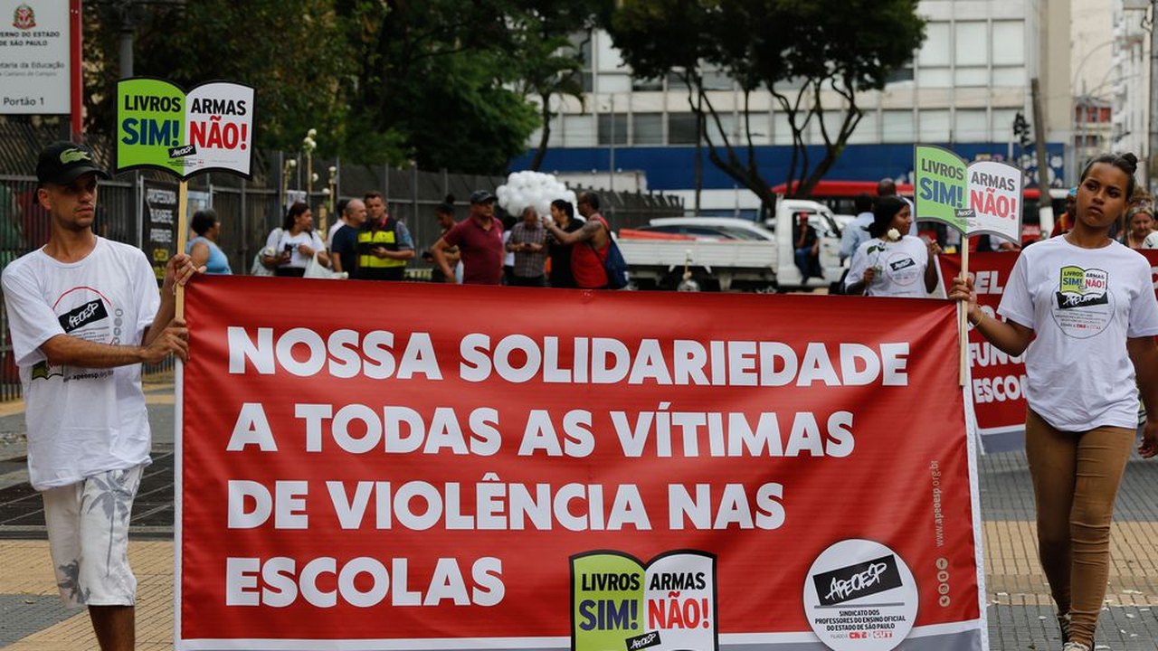 Comissão debate prevenção à violência contra as escolas