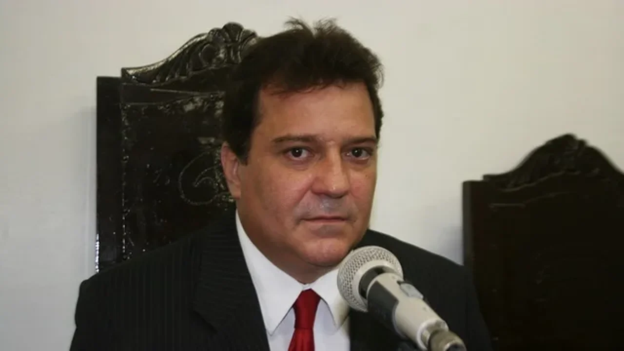 De vereador eleito em Penedo a candidato federal: Cidoca recebe R$ 740 mil do PL para tentar vaga na Câmara