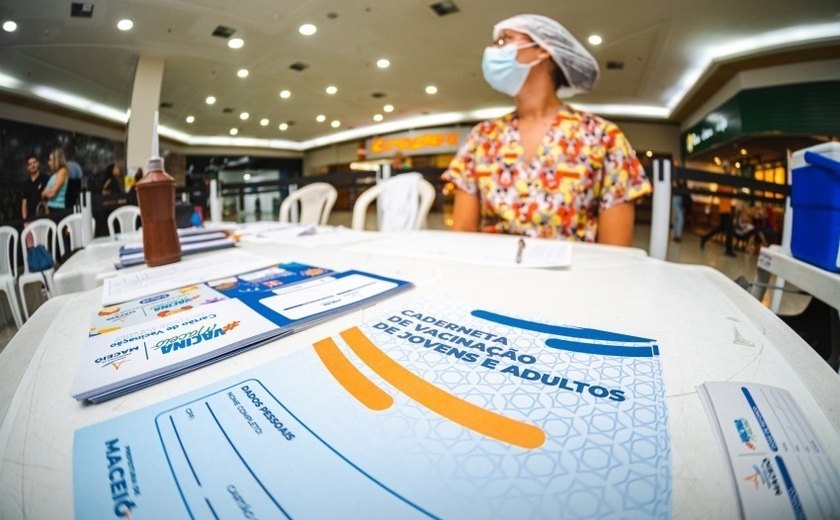 Pontos de vacinação do Maceió Shopping e Pátio Shopping não funcionam neste final de semana