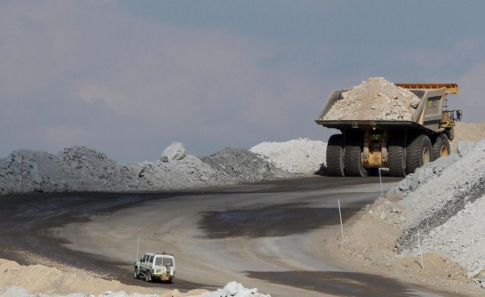 Comércio exterior da mineração tem saldo de US$ 7,6 no 1º trimestre; 77% do saldo brasileiro Comércio exterior da mineração tem saldo de US$ 7,6 no 1º trimestre; 77% do saldo brasileiro