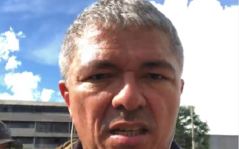 Blogueiro Wellington Macedo fica em silêncio na CPMI do 8 de Janeiro; assista