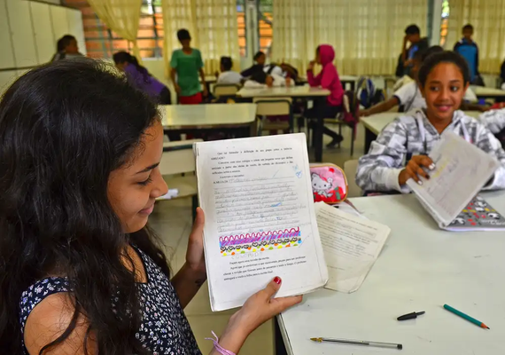 Piso Salarial Profissional do magistério público tem reajuste a partir desta sexta; veja valor