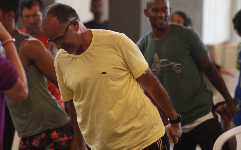 Educação leva atividade física para acolhidos em casa de passagem no Jaraguá