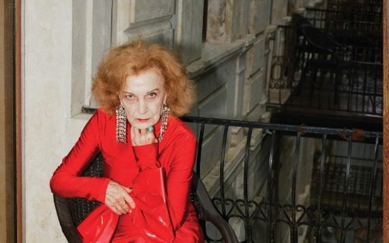 Morre Marisa Paredes, estrela dos filmes de Almodóvar, aos 78 anos