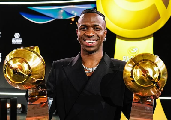 Vinícius Júnior é eleito o melhor do mundo pela Globe Soccer Awards