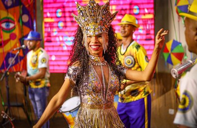 Projeto Samba na Praça leva carnaval fora de época a bairros de Maceió 