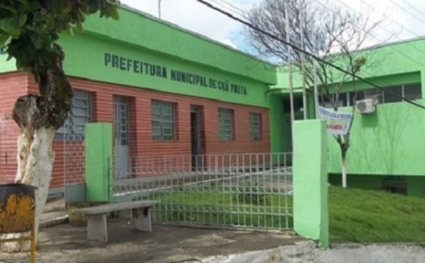 MPC/AL protocola representação contra ex-prefeita de Chã Preta pelo não repasse das parcelas de empréstimos consignados