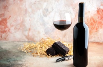 Páscoa: como harmonizar vinhos com pratos tradicionais e sobremesas de chocolate