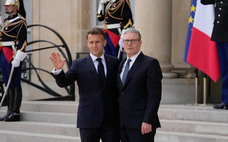 Macron e Starmer realizam cúpula internacional sobre a reabertura do Estreito de Ormuz