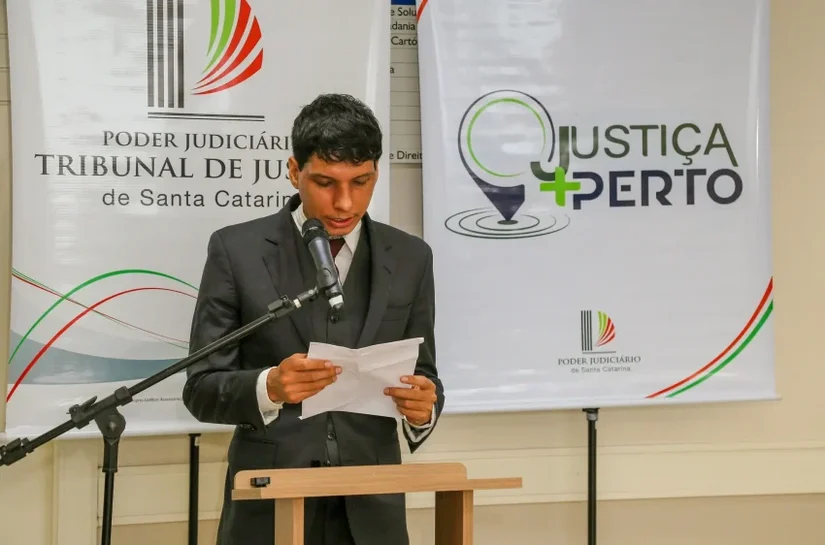 Índio se forma, passa em concurso de juiz e é discriminado no Tribunal de Santa Catarina