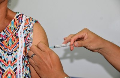Mais de 806 mil alagoanos devem ser vacinados contra a Influenza