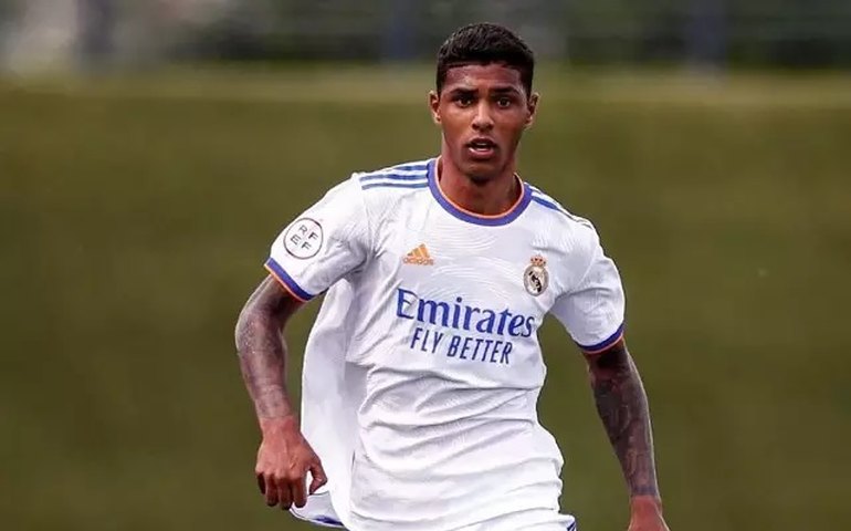 Real Madrid vai contratar ‘outro Vinicius’, de apenas 18 anos