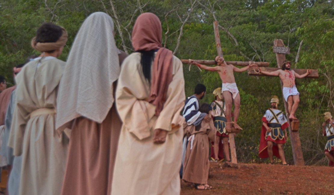 Religião, arte, turismo, emprego e renda