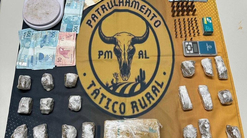 Duas mulheres são presas por tráfico de drogas em Palmeira dos Índios e Santana do Ipanema